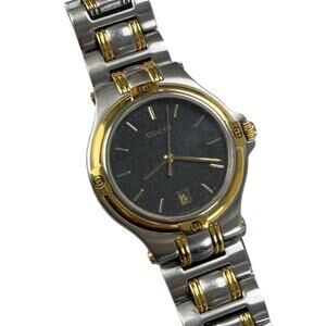 Gucci Vintage 9040M Watch